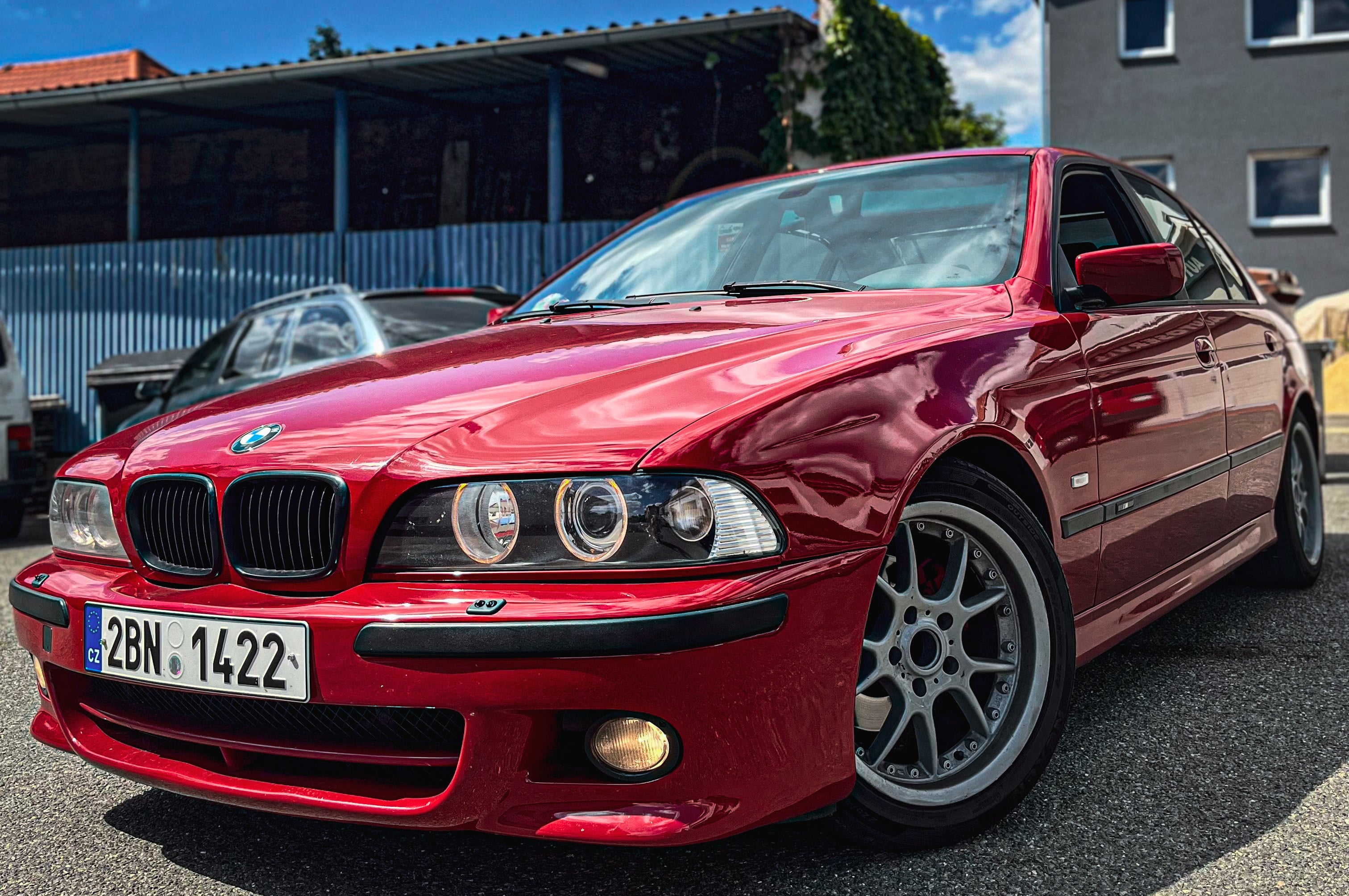 bmw-e39-523i-125kw-od-leni-1-min